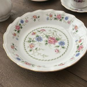 Spring night preloved playe great condition